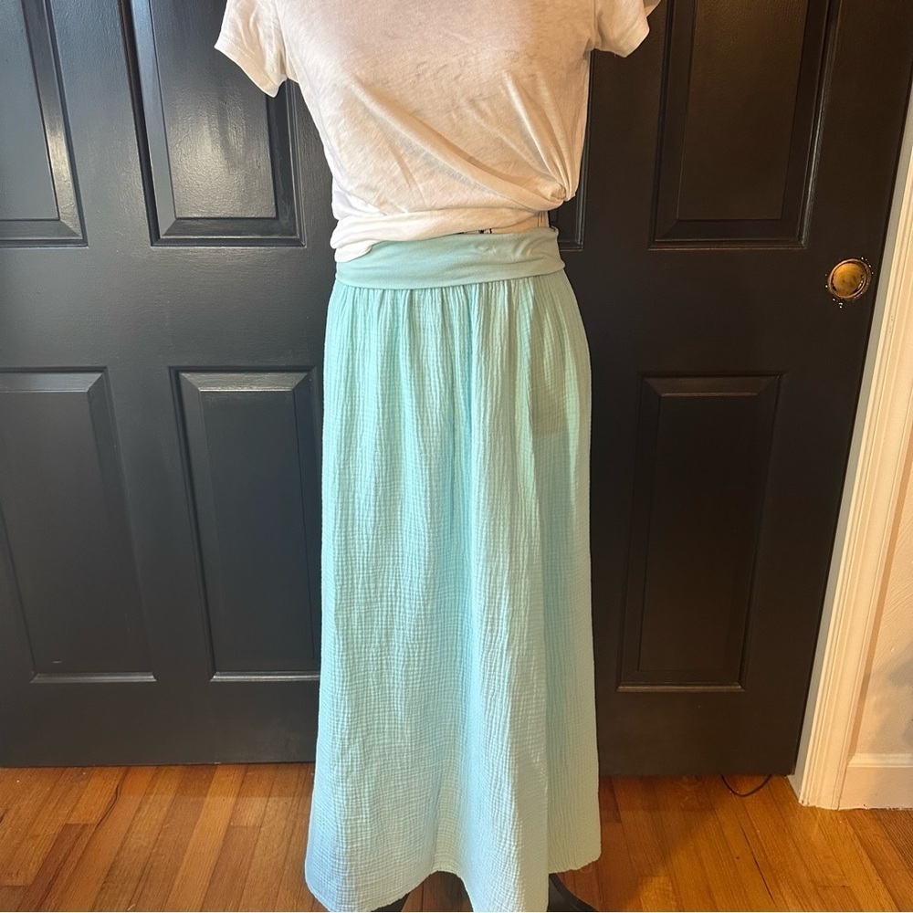BRYN WALKER LONG SKIRT XSMALL NEW (b5